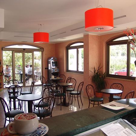 Hotel Mistef Falerna Dış mekan fotoğraf