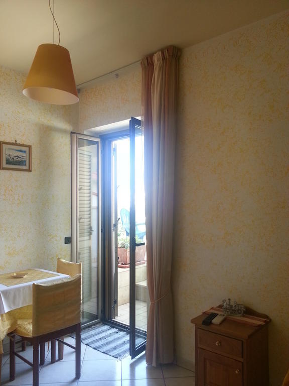 Hotel Mistef Falerna Oda fotoğraf