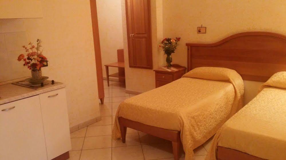 Hotel Mistef Falerna Dış mekan fotoğraf