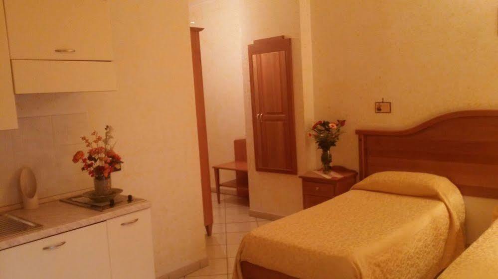 Hotel Mistef Falerna Dış mekan fotoğraf